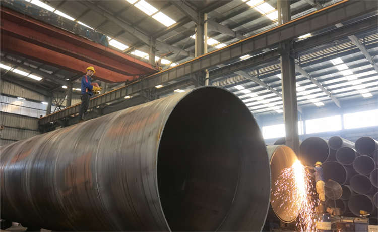 dn1500mm螺旋管，鋼材場1800mm螺旋焊管，排污水鋼管廠家，377螺旋鋼管多少錢一米