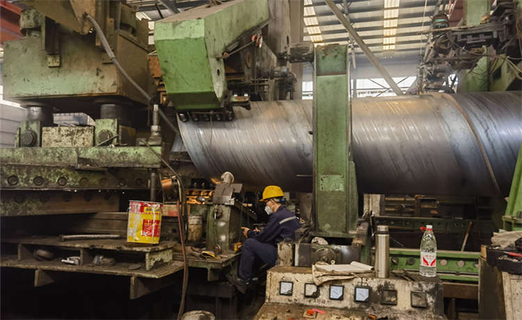 1620mm螺旋管,鋼鐵世界1520mm螺旋鋼管,自來水螺旋鋼管廠家,螺旋鋼管加工廠