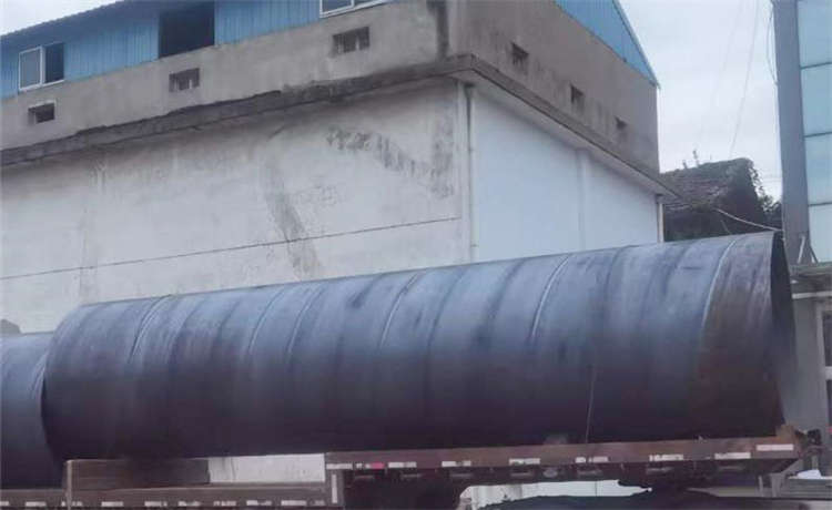 來(lái)賓8710無(wú)毒防腐螺旋焊管，鋼材場(chǎng)基礎(chǔ)工程打樁鋼護(hù)筒，排水防腐鋼管，螺旋鋼管什么價(jià)格